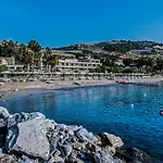 Hotel Aregai Marina & 4*