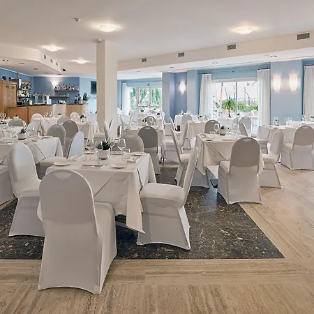 Hotel Aregai Marina & 4*