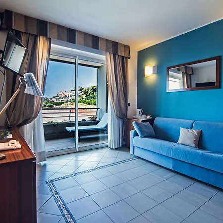 Aregai Marina & Hotel Santo Stefano al Mare