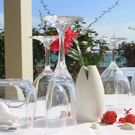 Hotell Aregai Marina & 4*