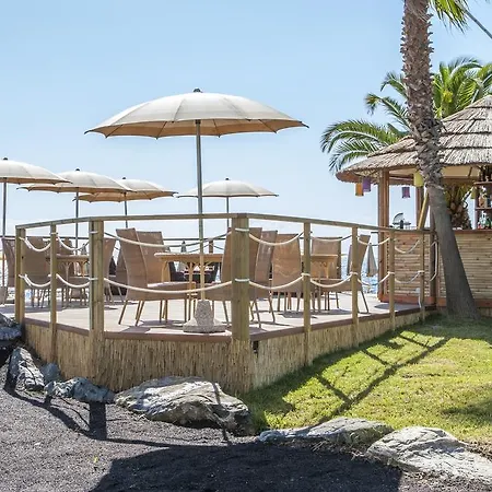 فندق Aregai Marina &