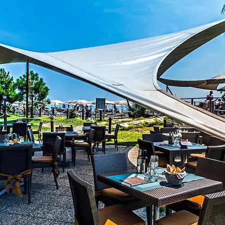 Aregai Marina & 4* Santo Stefano al Mare
