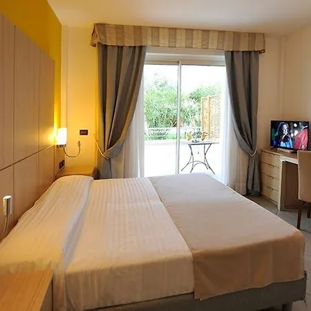 Aregai Marina & Hotel