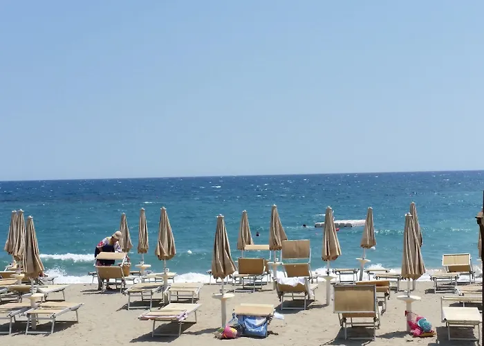 Aregai Marina & Hotel 4*