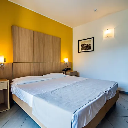 Aregai Marina & Otel