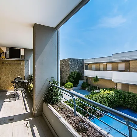 Hotel Aregai Marina & 4*