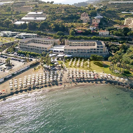 Aregai Marina & Santo Stefano al Mare