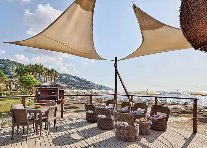 Szálloda Aregai Marina & Santo Stefano al Mare
