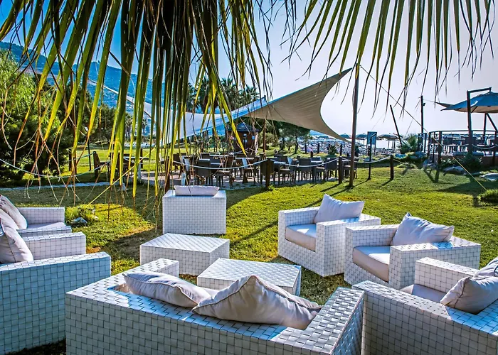 Aregai Marina Hotel&residence Hotel 4*